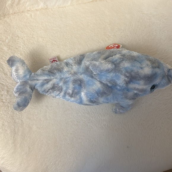 Ty Classics Collection “Dipper” the Dolphin (12 inch) - Picture 4 of 7